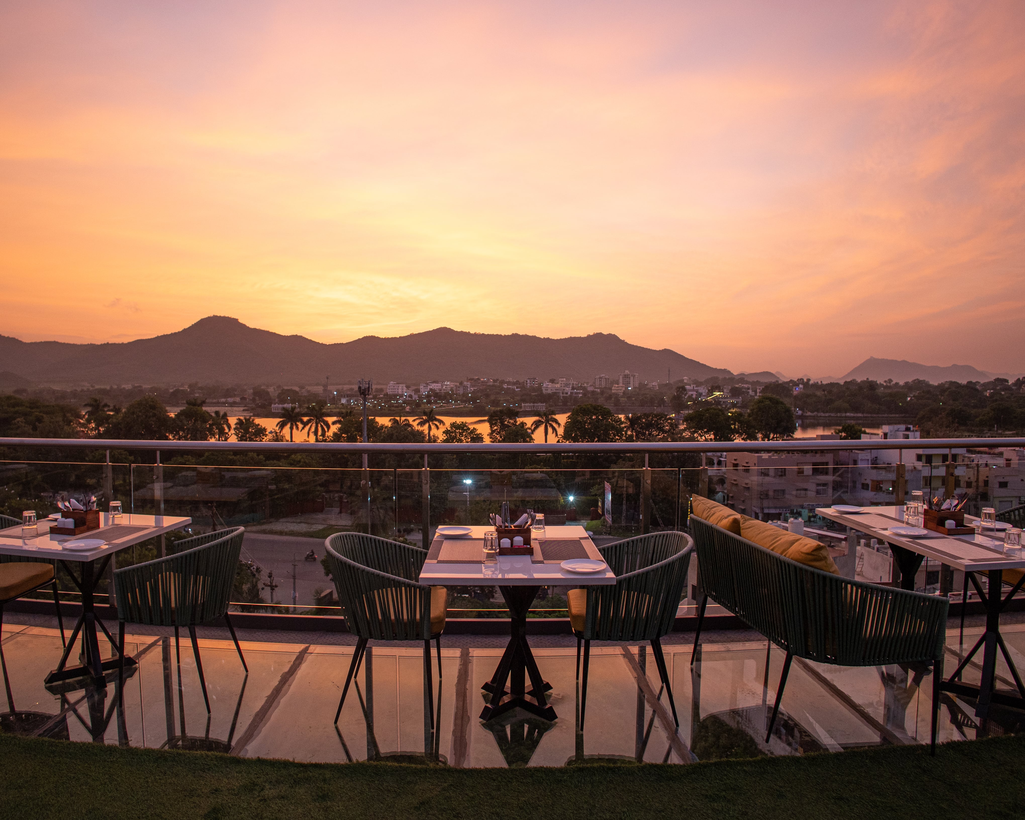 Hotels in Udaipur for a relaxing vacation